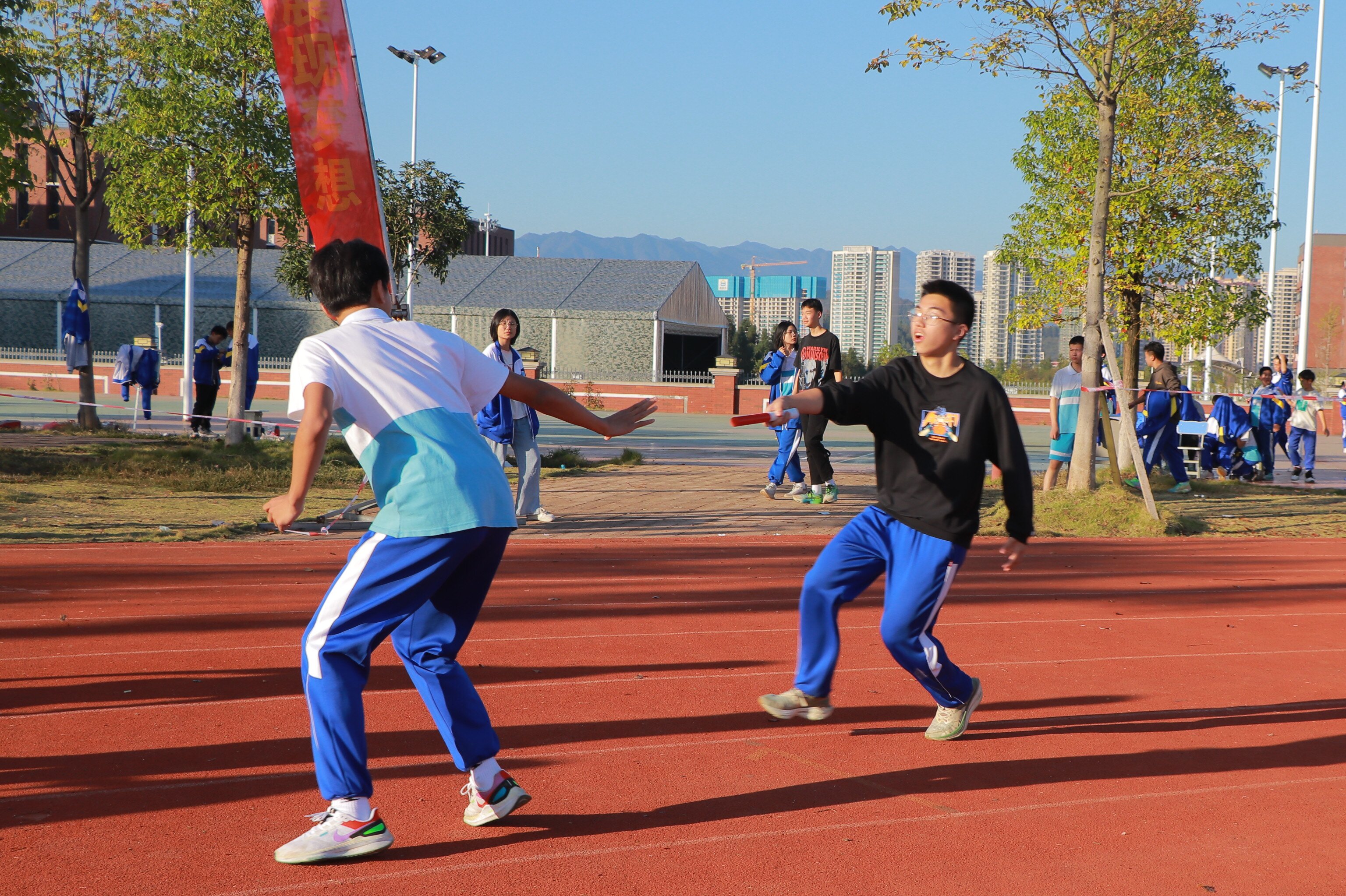 運(yùn)動(dòng)會(huì)接力賽